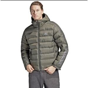 Adidas Men's Warm Winter Puffer Jacket / Quilted Coat Water Repellent Full Zip L